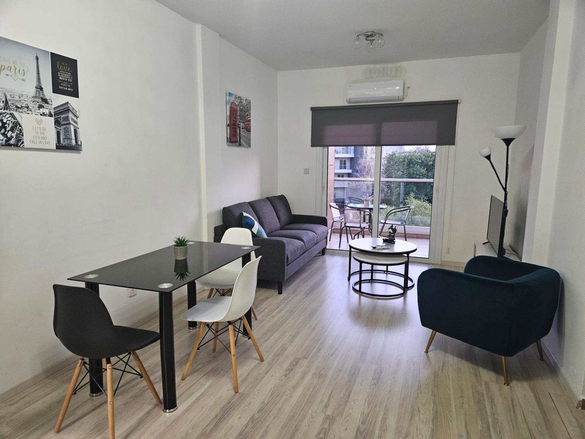 Takelena Apartments Лимасол Экстерьер фото